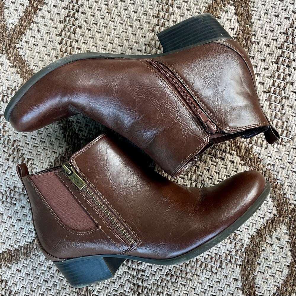 Unisa Brown Leather Ankle Boots Booties 9.5 m - Picture 2 of 8
